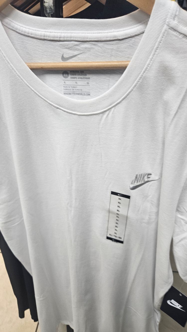 Nike Nike White T-Shirt product image