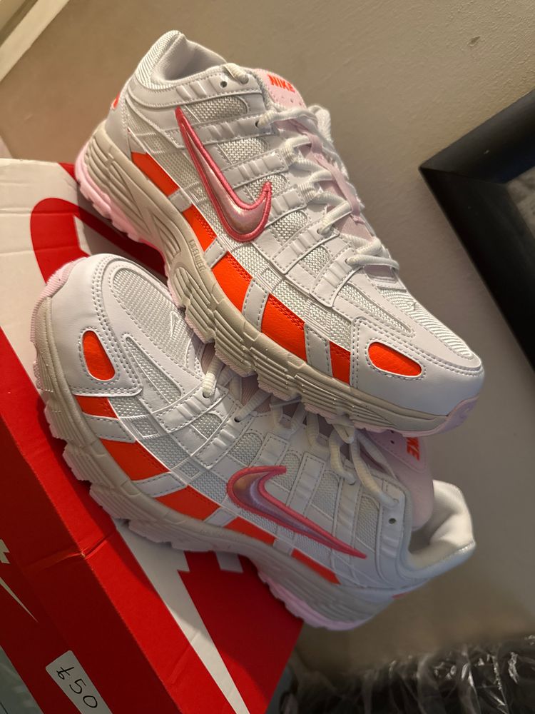 Nike Nike p6000 white with pink detail product image