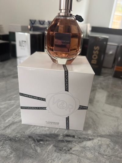 Viktor&Rolf Flowerbomb Eau De Parfum