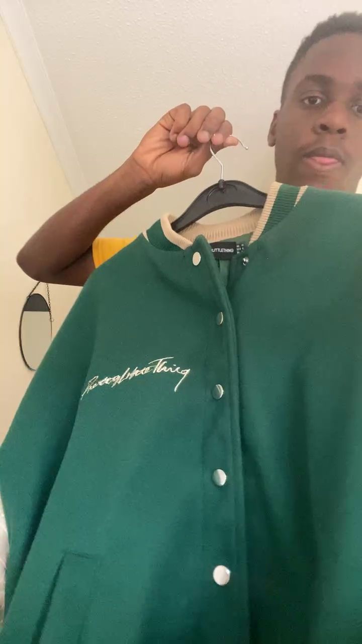 PrettyLittleThing Varsity Jacket obraz 1