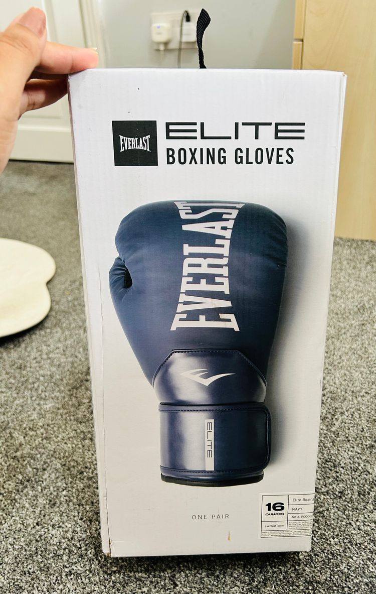 Everlast Elite Boxing Gloves image 9