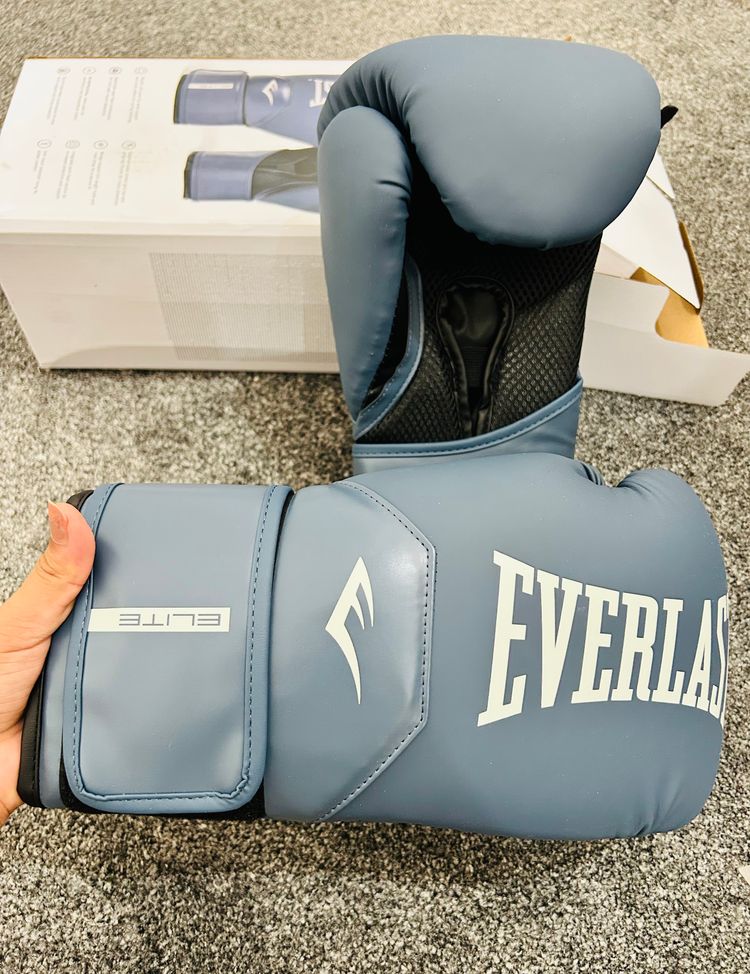 Everlast Elite Boxing Gloves image 5