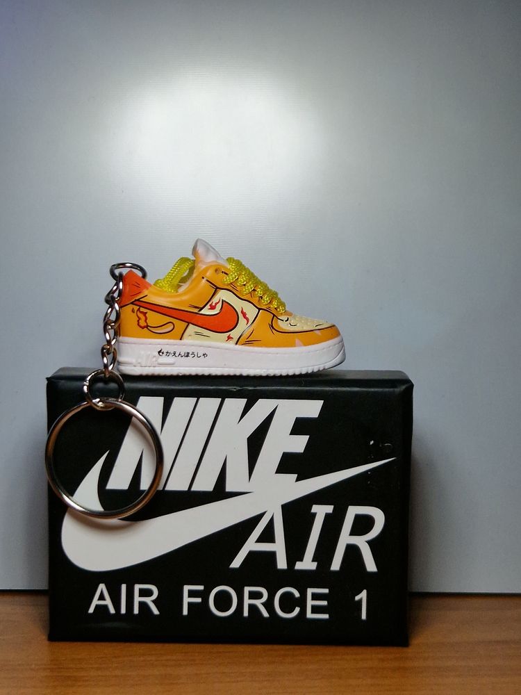 Nike Air Force 1 Keychain Pokémon 