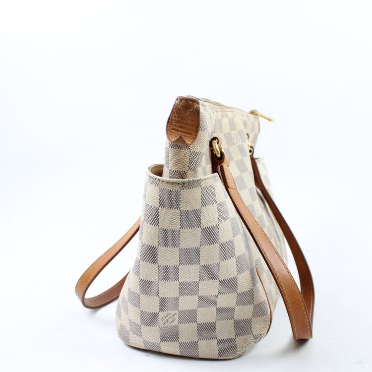 Louis Vuitton Totally PM image 22