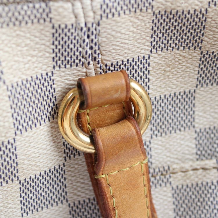 Louis Vuitton Totally PM image 5
