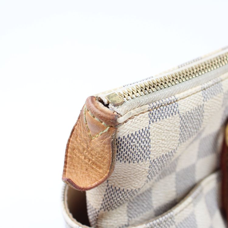 Louis Vuitton Totally PM image 20