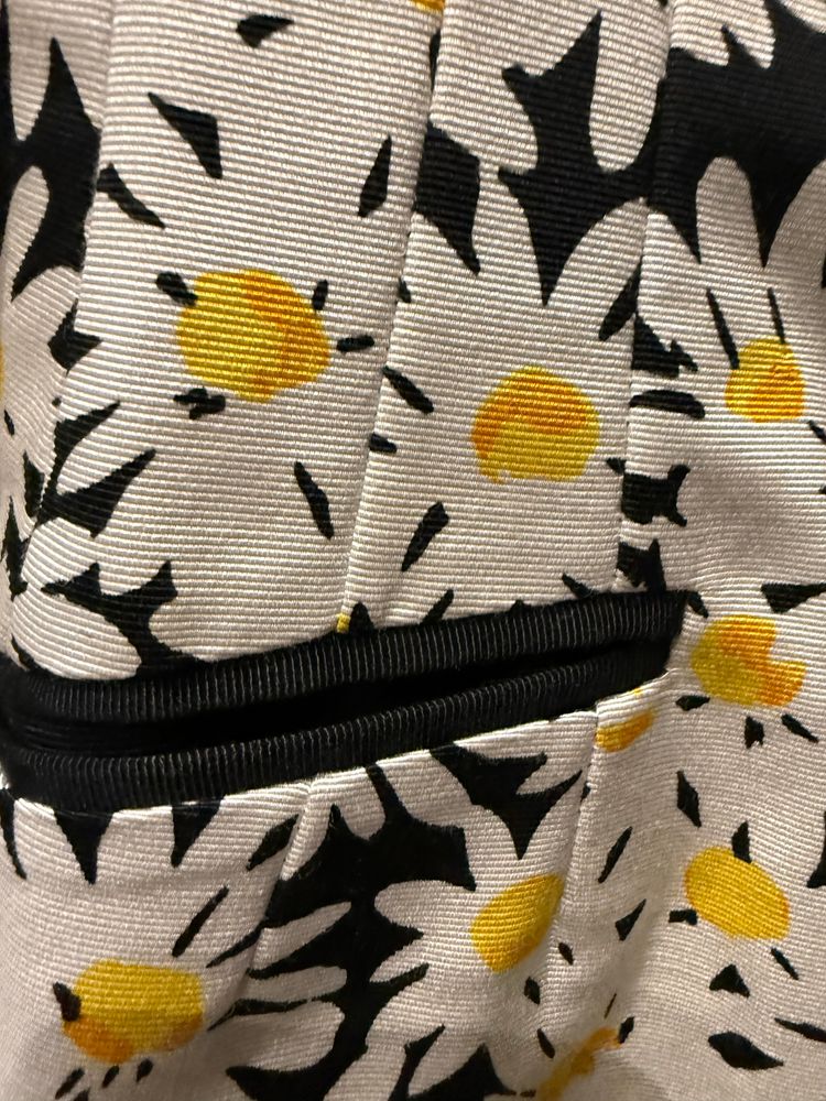 Cheap And Chic By Moschino Floral Blazer size 40 4