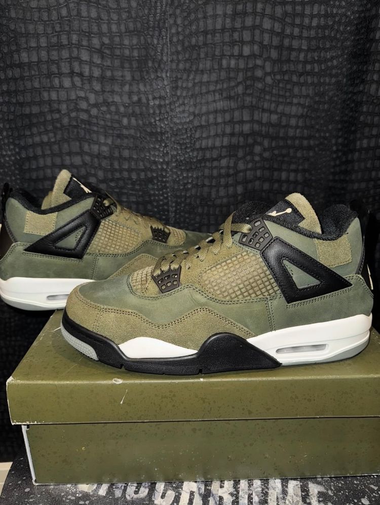 Jordan Sneakers image 2