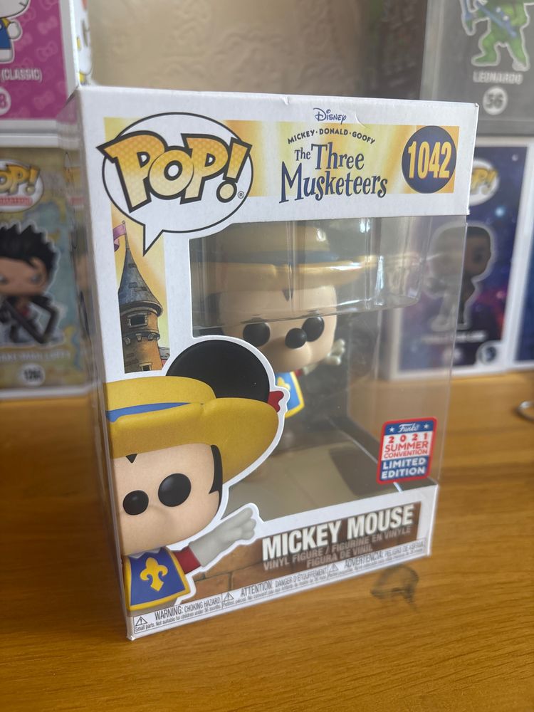 Funko Funko Pop! Mickey Mouse The Three Musketeers Vinyl Figure product image