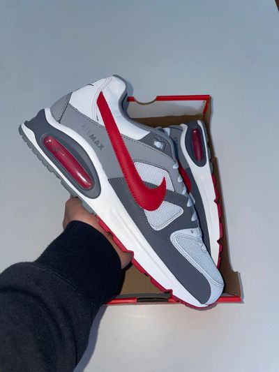 Nike Air Max Command Gris y Rojo