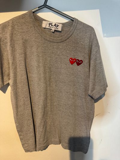 Comme Des Garçons Play Grey T-Shirt With Heart Logos