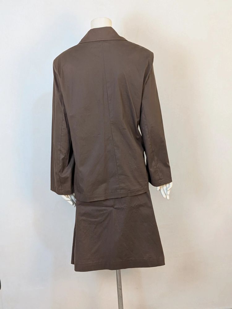 Completo Donna Vintage Marrone - Giacca e Gonna a Pieghe image 2