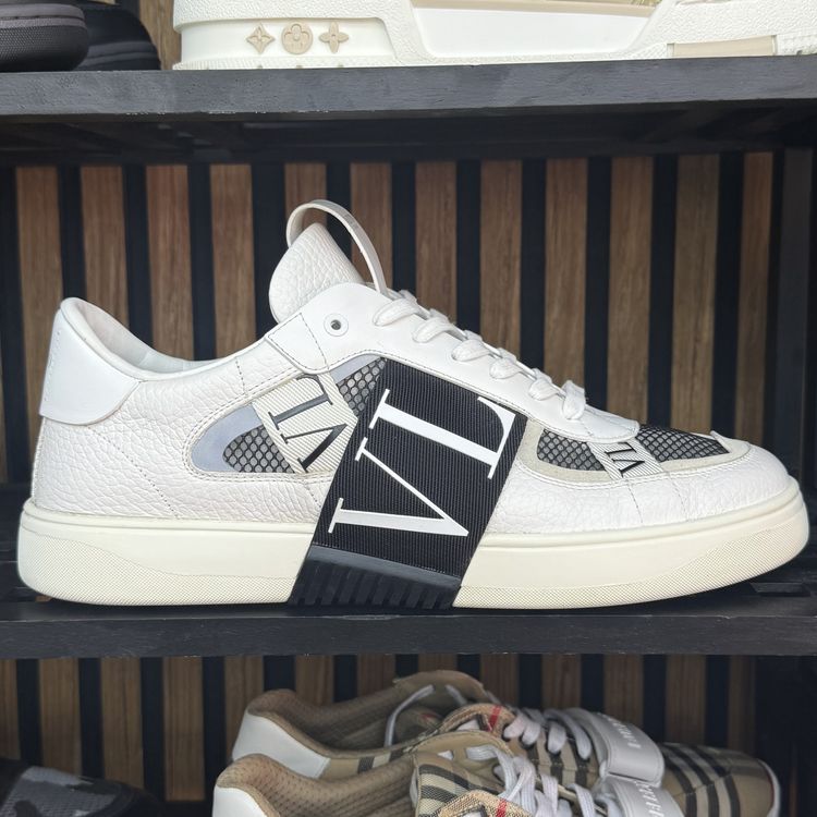 Valentino VLTN UK 11