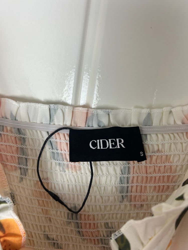 Immagine di Cider white dress with orange fruit print 2