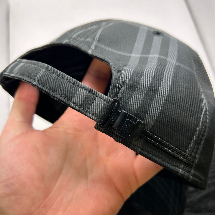 Burberry Cap 3