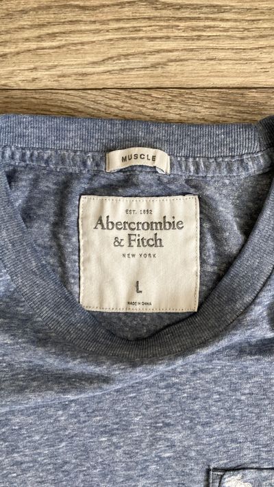 Abercrombie & Fitch Mens grey Muscle Fit T Shirt Pocket Embroidered Moose Logo 4