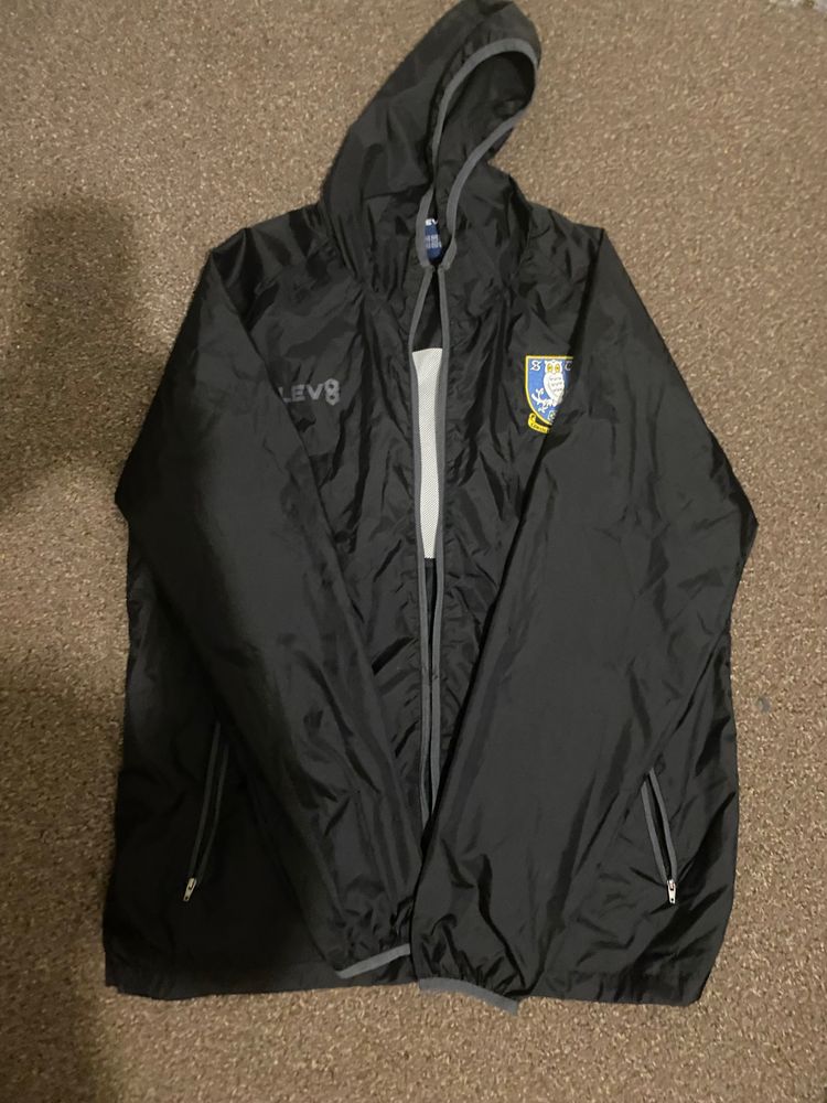 Other Elev8 Black Hooded Jacket With Sheffield Wednesday Crest product image