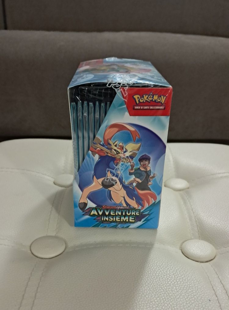 Pokémon Box sigillato di Avventure Insieme da 36 bustine ITA imagen 3