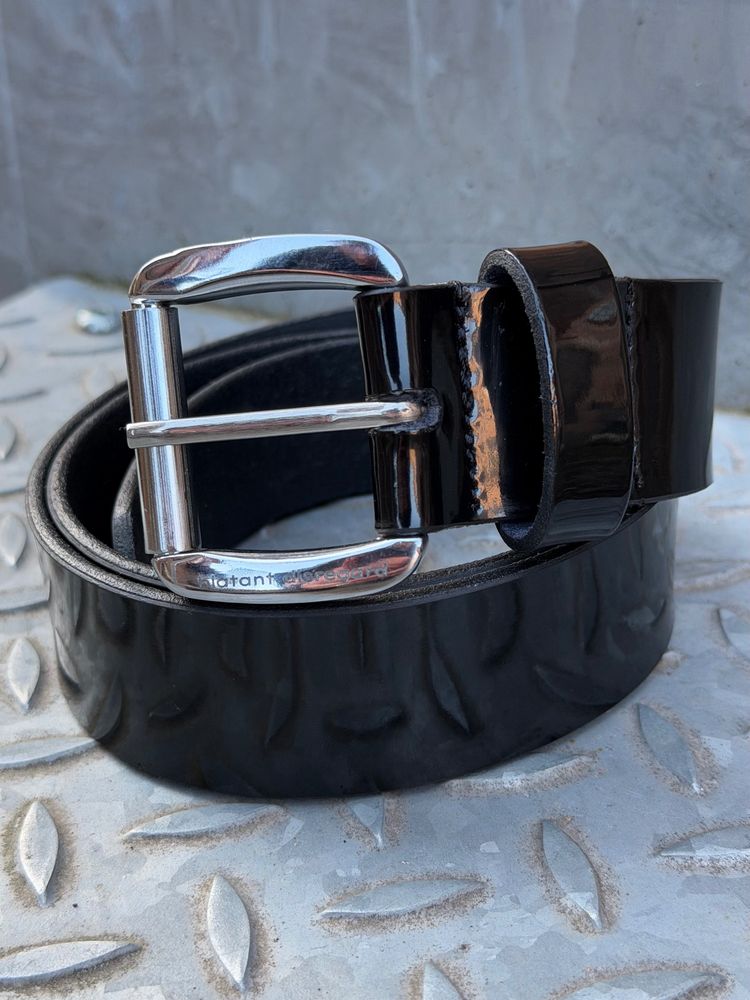 2B Sharp Patent Belt