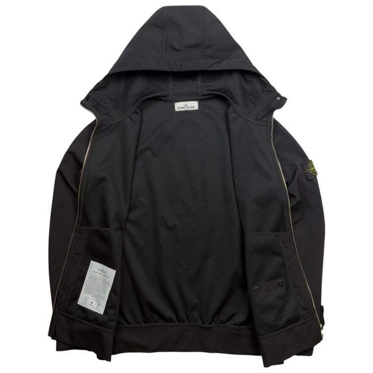 S/S 18 Stone Island Light Soft Shell R Jacket - Black 3