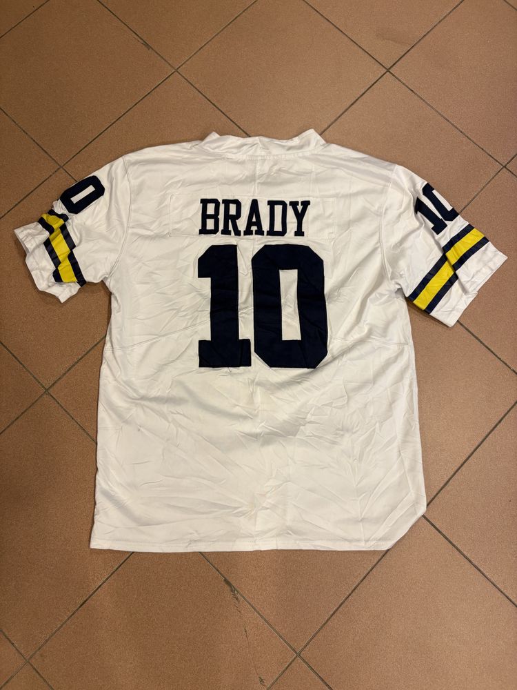 Immagine di Jordan Sports Jersey With Number 10 And Brady Name 2