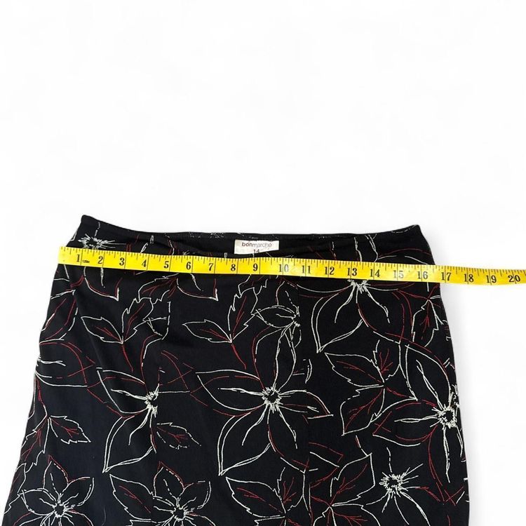 Immagine di Y2K Gothic Bonmarché mesh asymmetrical skirt Size XL 7