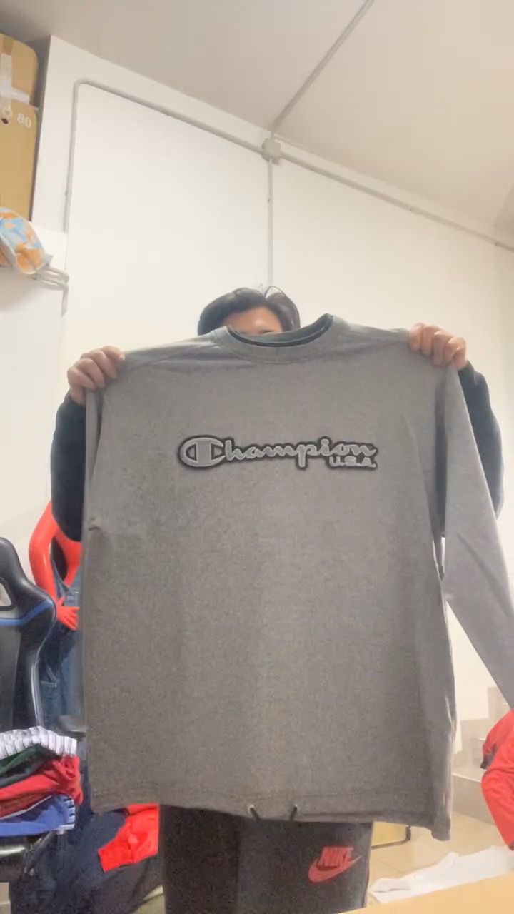 Champion felpa champion L vintage ricamo product image