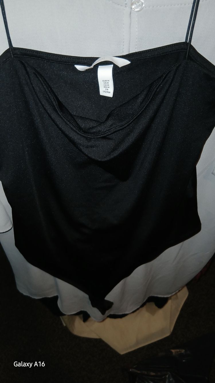 H&M H&M Black Sleeveless Bodysuit product image