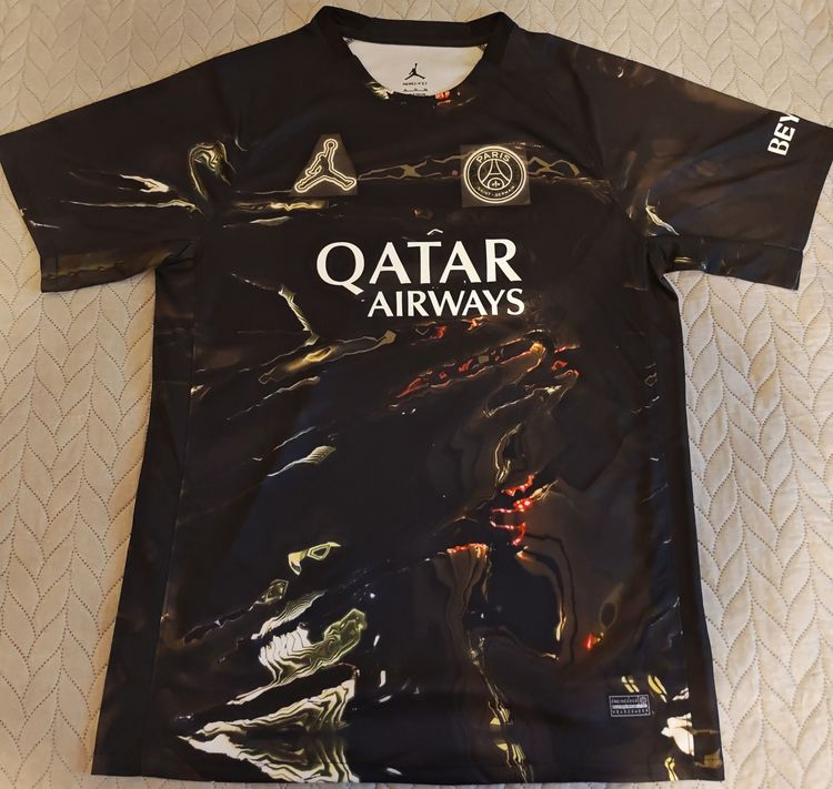 Paris Saint-Germain Black Football Jersey image 4