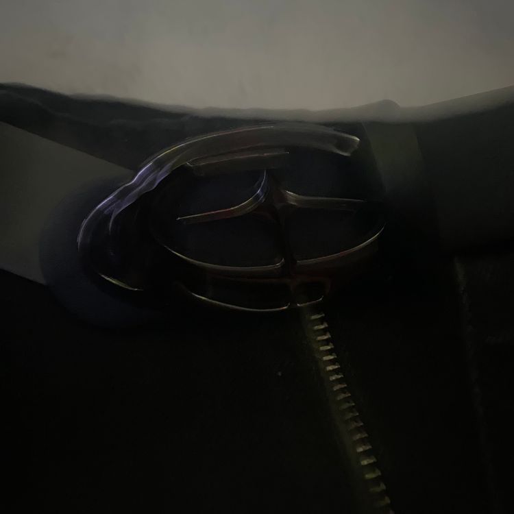 black jeans with belt