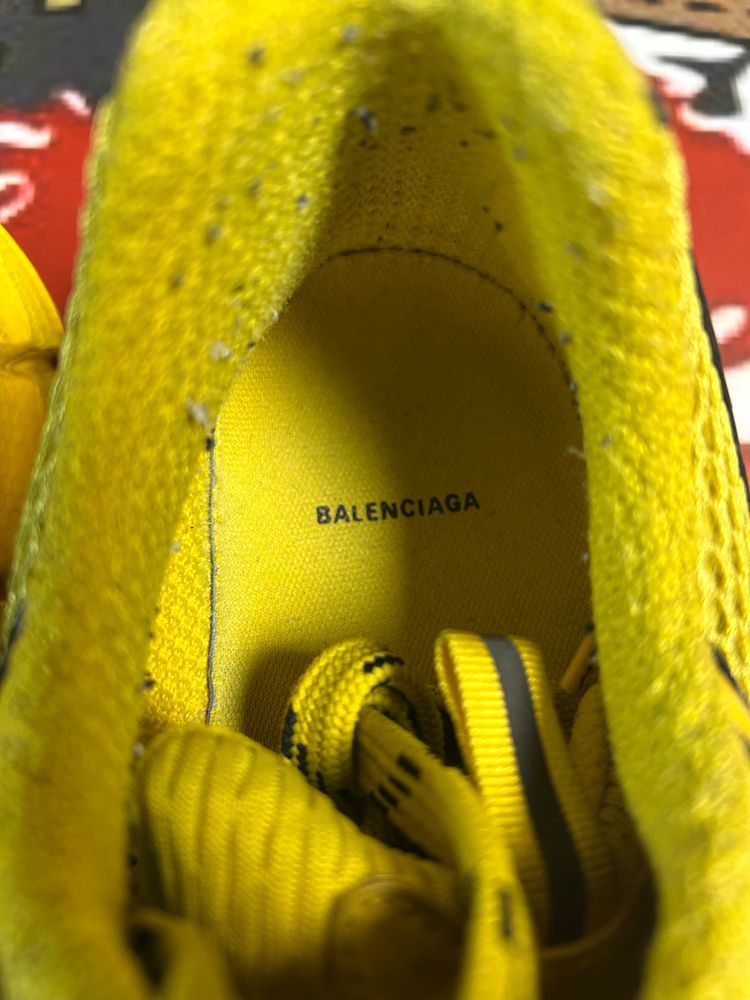 Balenciaga Yellow 3XL 43 NO BOX  image 5