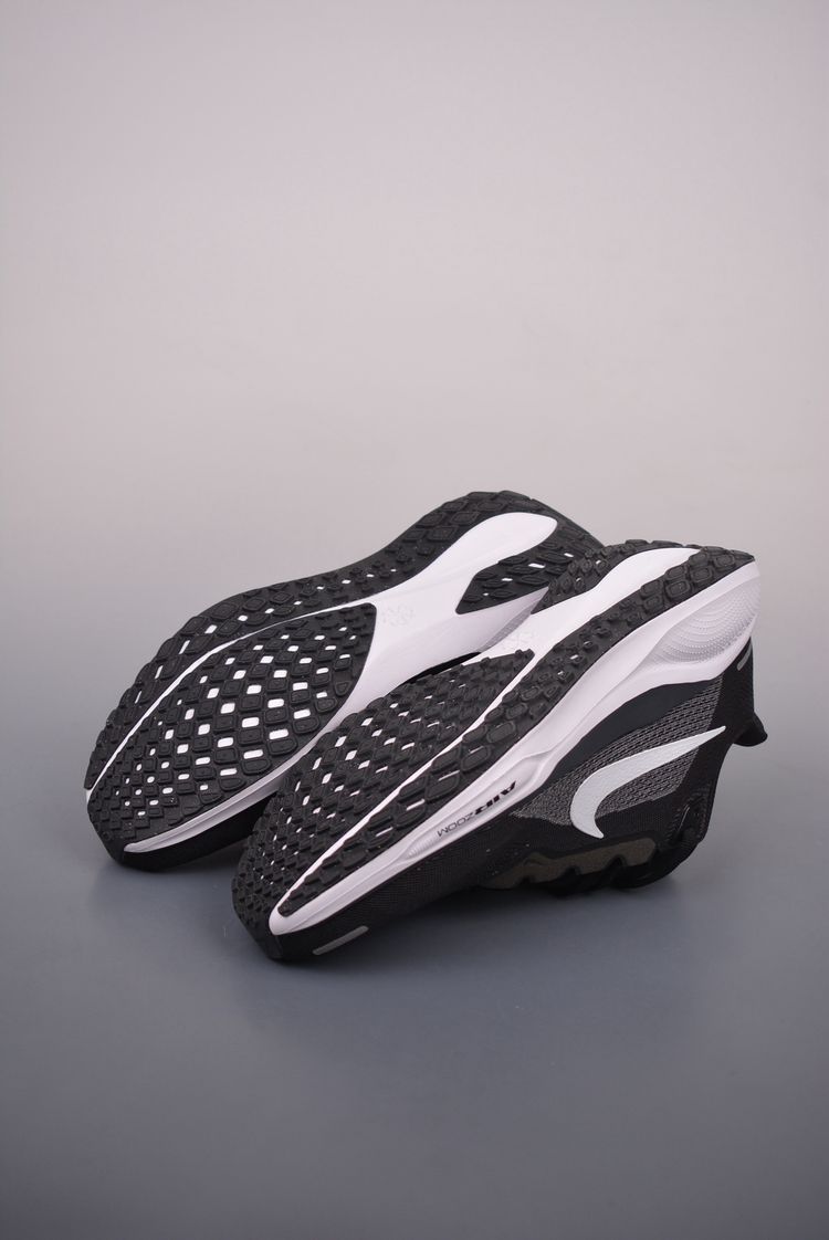 Nike Black Running Shoes 6