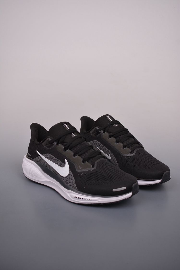Nike Black Running Shoes 2