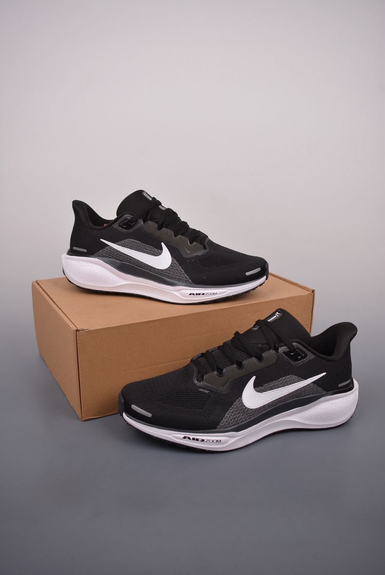 Nike Nike Black Running Shoes product image