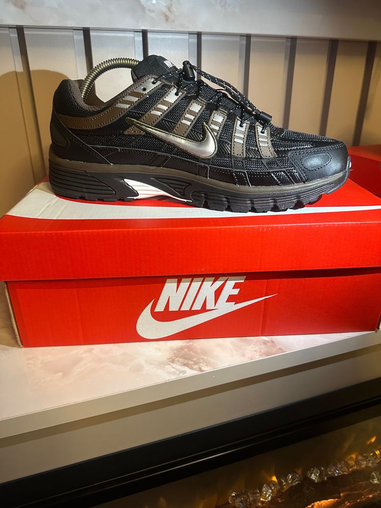 Nike p6000 black metallic silver noir
