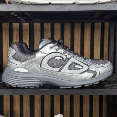 Dior B30 UK 8