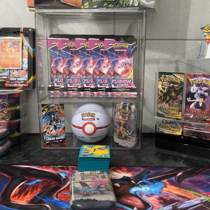 Pokemon find the Japanese card mini tin 🔥 product image