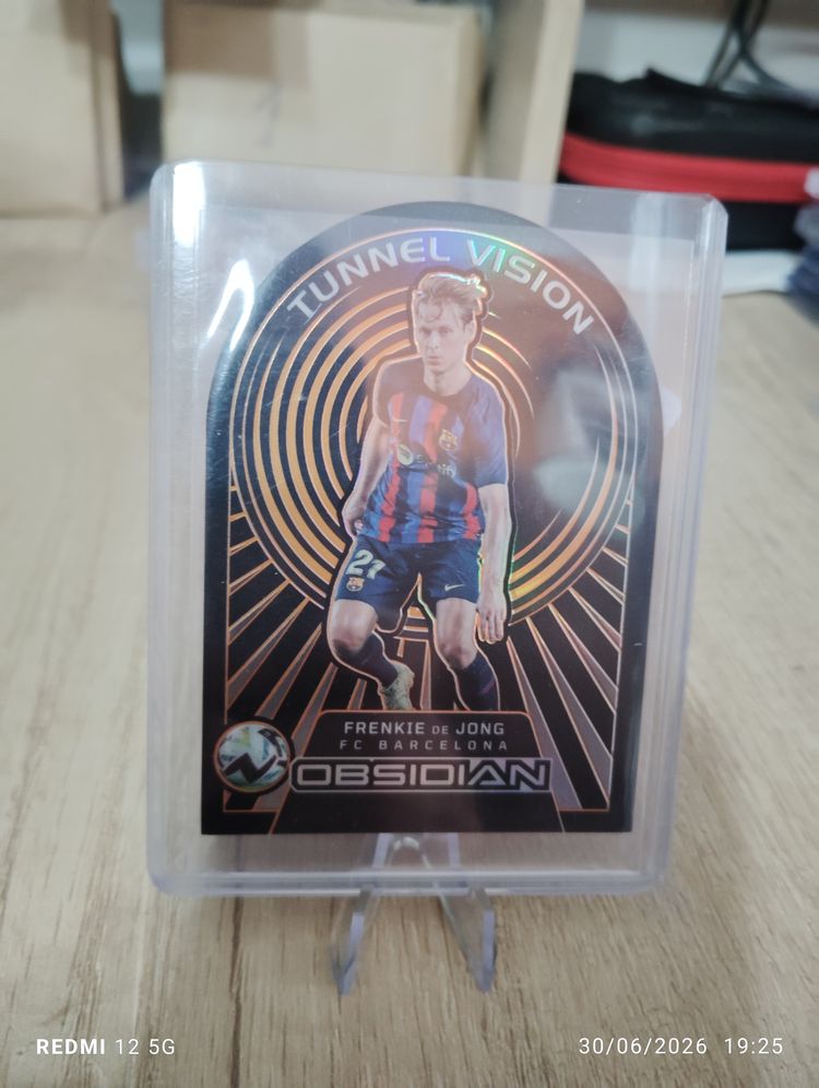 Frenkie De Jong  /65