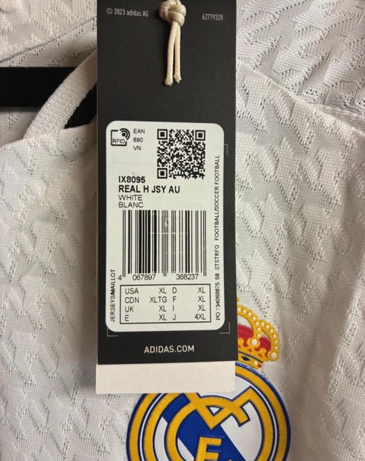 Immagine di Real Madrid 2024/25 Home Pro Shirt - Valverde 8  6