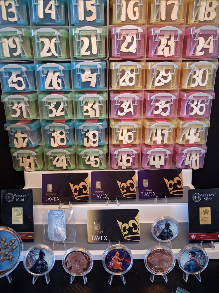 Gold Diggers 48 Box Mystery Game!!!