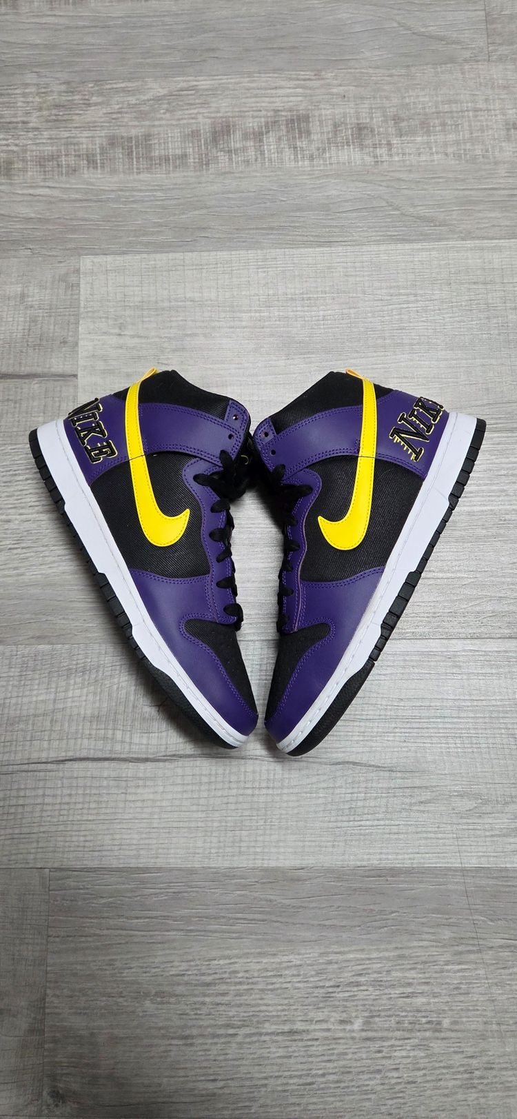 Nike Dunk EMB Lakers 