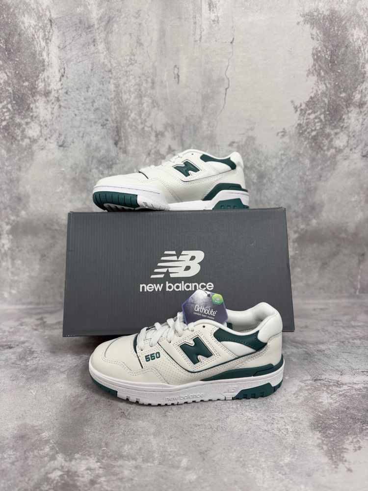 New Balance 550 Sneakers