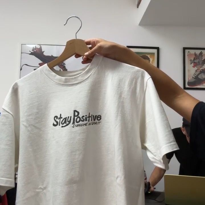 Immagine del prodotto Supreme t-shirt supreme stay positive