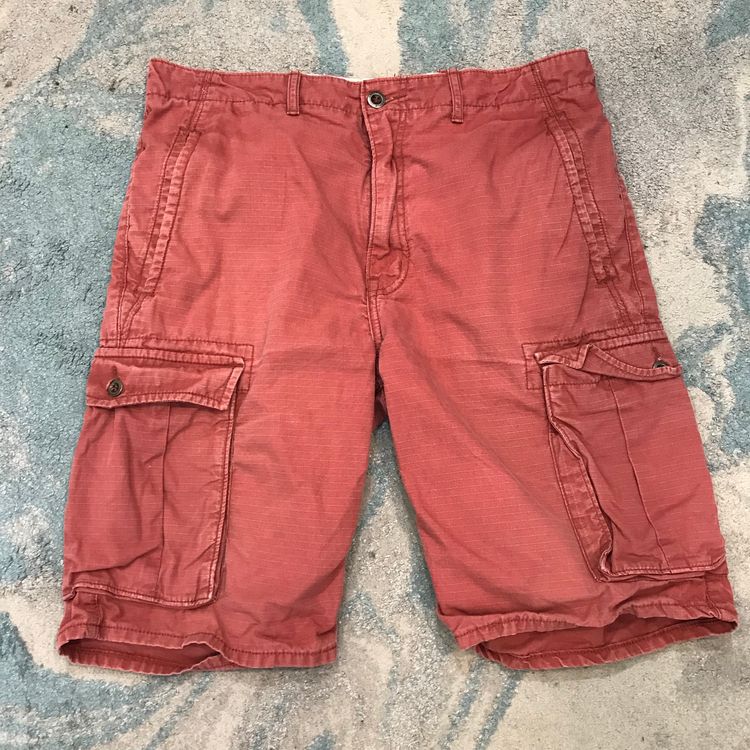 Leech Vintage Vintage 00s Red Levis Cargo Shorts - 32W product image