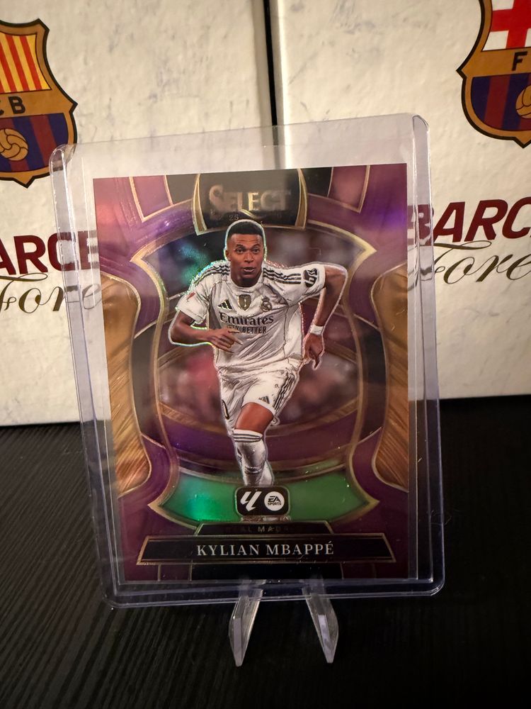 Kylian Mbappé Terrace /125 Select la Liga