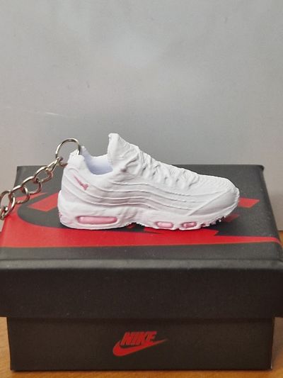 Nike Air Max 95 White Pink Sneaker Keychain
