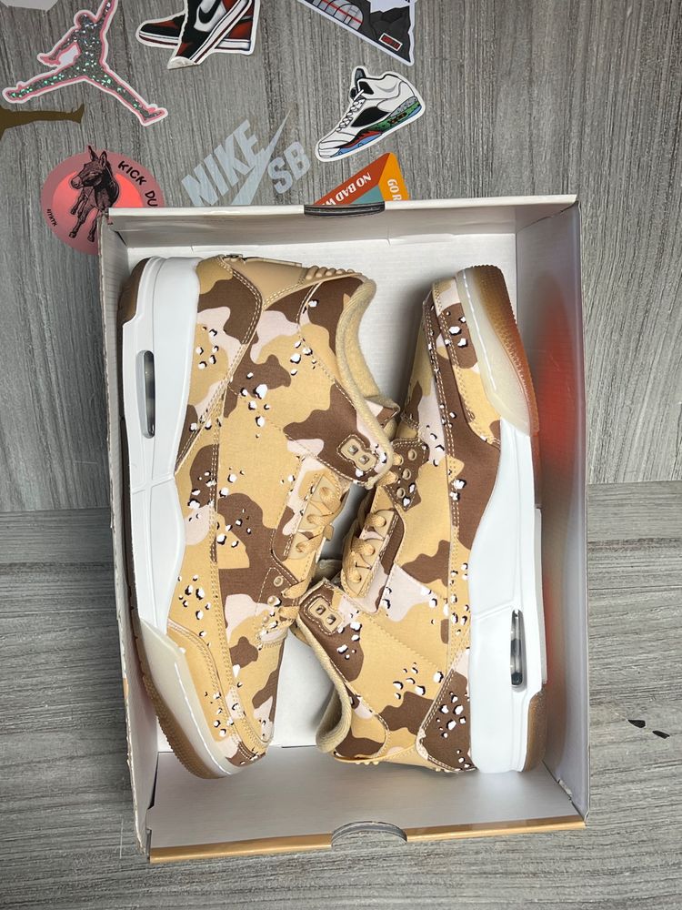 Wmns Air Jordan 3 Retro Tex Sneakers