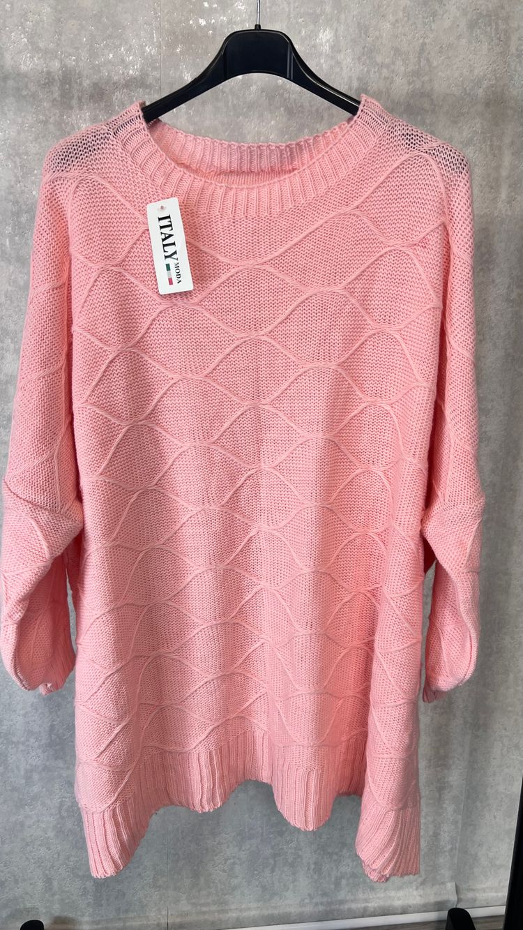 Nowy włoski sweter różowy oversize rozmiar 48/50 plus size