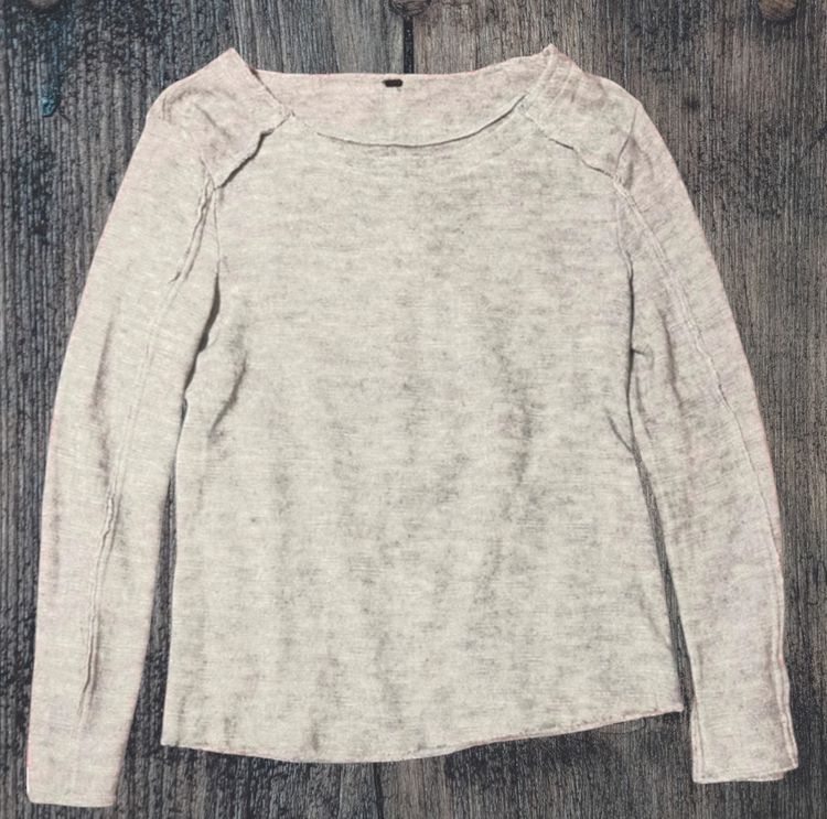 Other light grey long sleeve top product image
