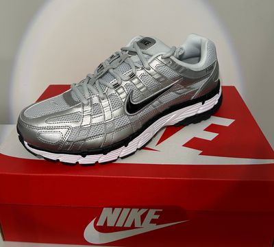 Nike Silver p6000 size 8